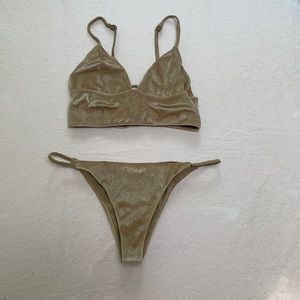 Frankies bikinis top: small; bottoms: medium